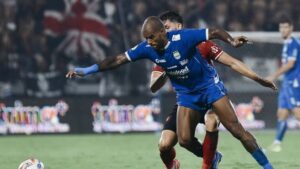 Persib Bandung vs Bali United